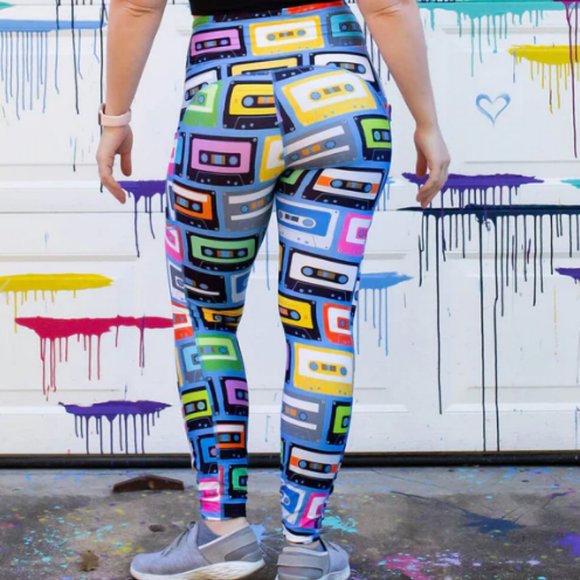 "Ready Cassette Go" Mix Tapes Leggings with Pockets Size 24-26 3X 4X - Picture 5 of 6
